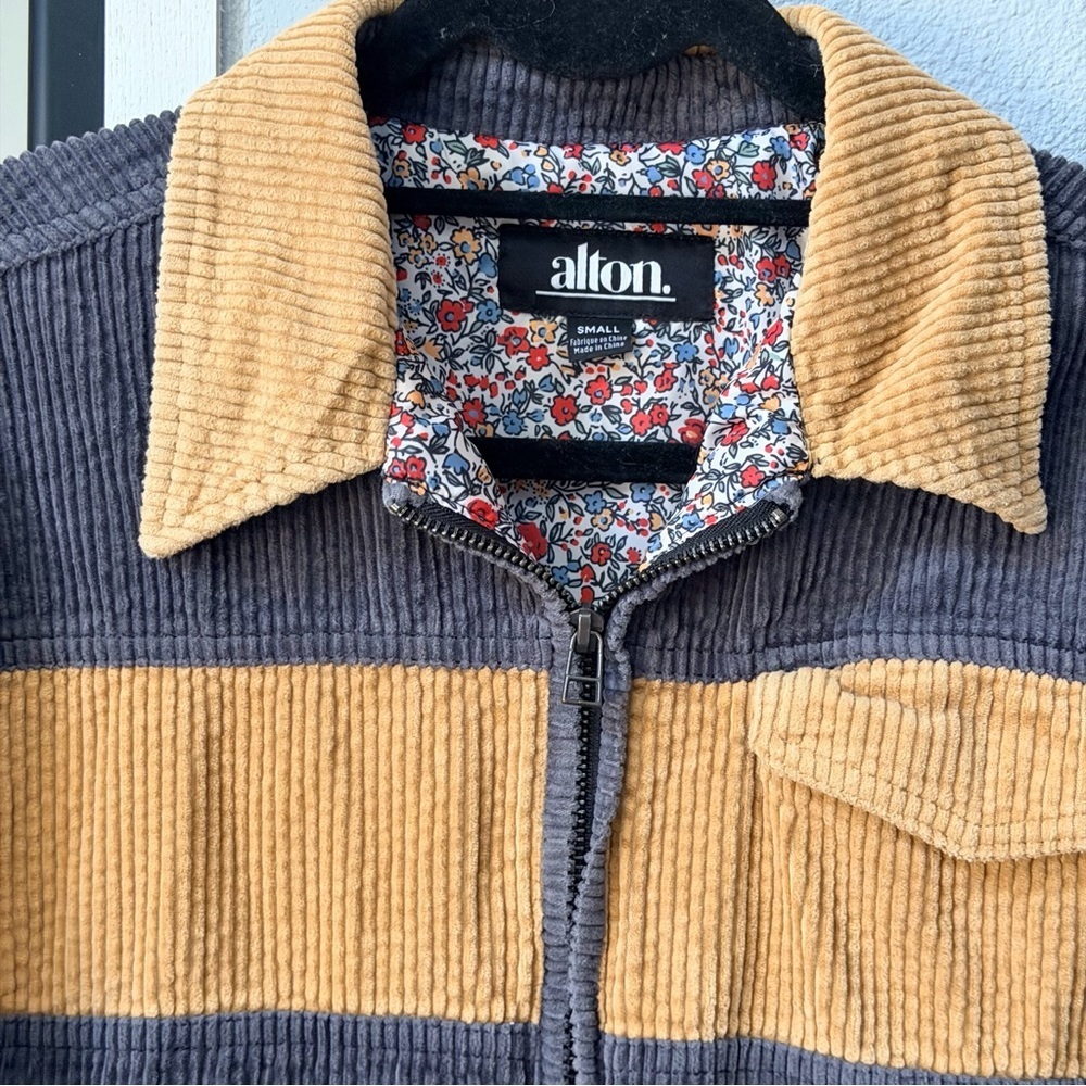 Men's Gray and Mustard Corduroy Zip-Front Shirt Jacket - Picture 2 of 16